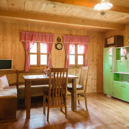 Kuca Za Odmor Cindric Villa Слуни Екстериор снимка
